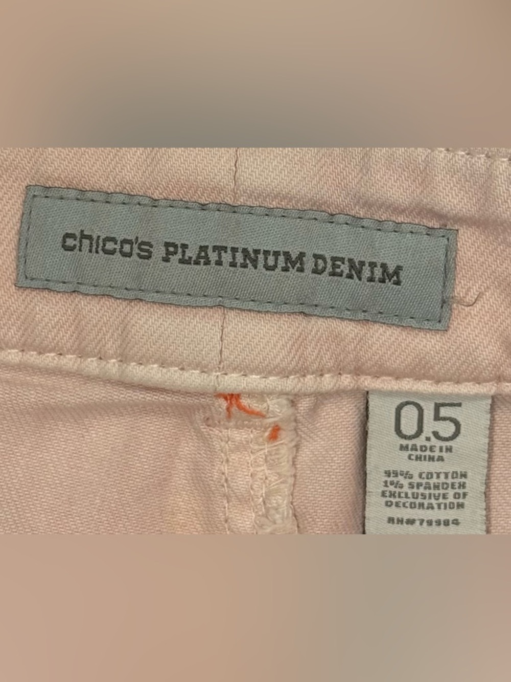 Chico's Platinum Denim Coral Pink Orange Stretch Capri Embellished Jeans Sz .5/6 - Picture 6 of 6